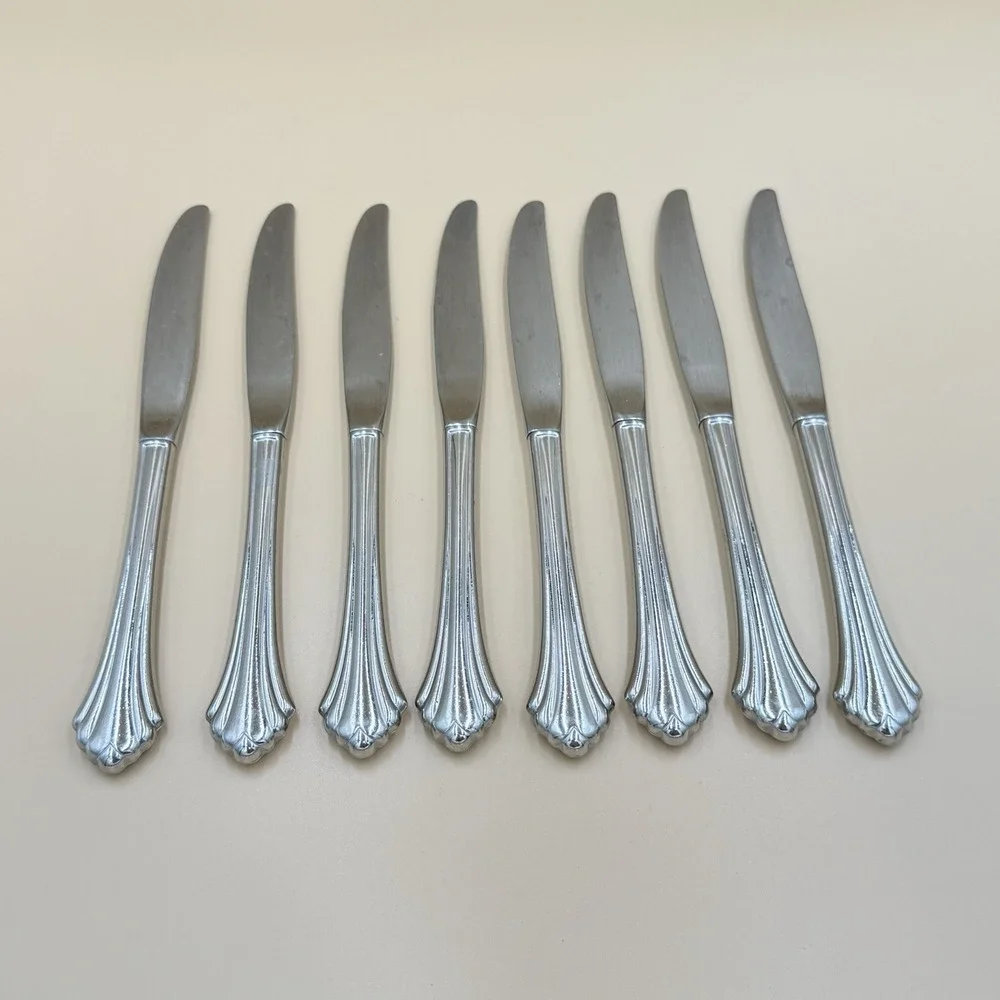 Oneida Bancroft Dinner Knives Lot Of 8 Replacement Vintage USA Stainless Steel
